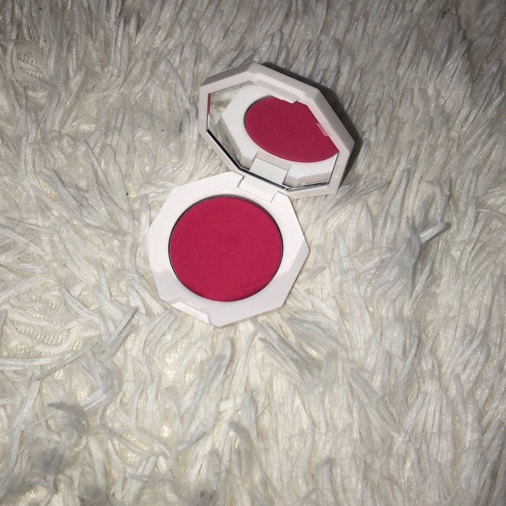 Fenty Beauty cream blush in Crush on Cupid